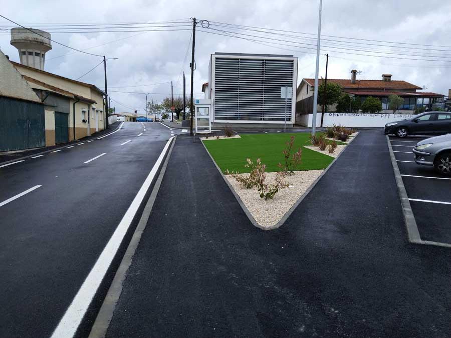 Arranjo da envolvente ao Mercado Municipal de Vilarinho do Bairro